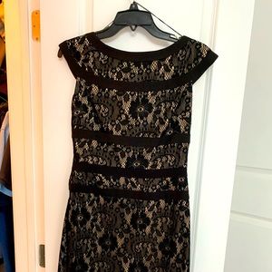 Adrianna Papell black/gold cocktail dress